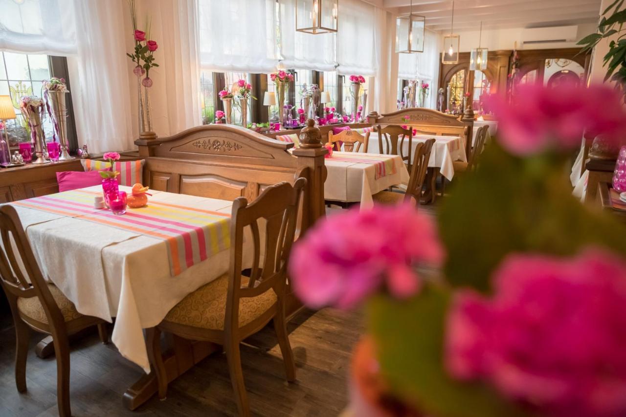 רודסהיים אם ריין Hotel Trapp מראה חיצוני תמונה