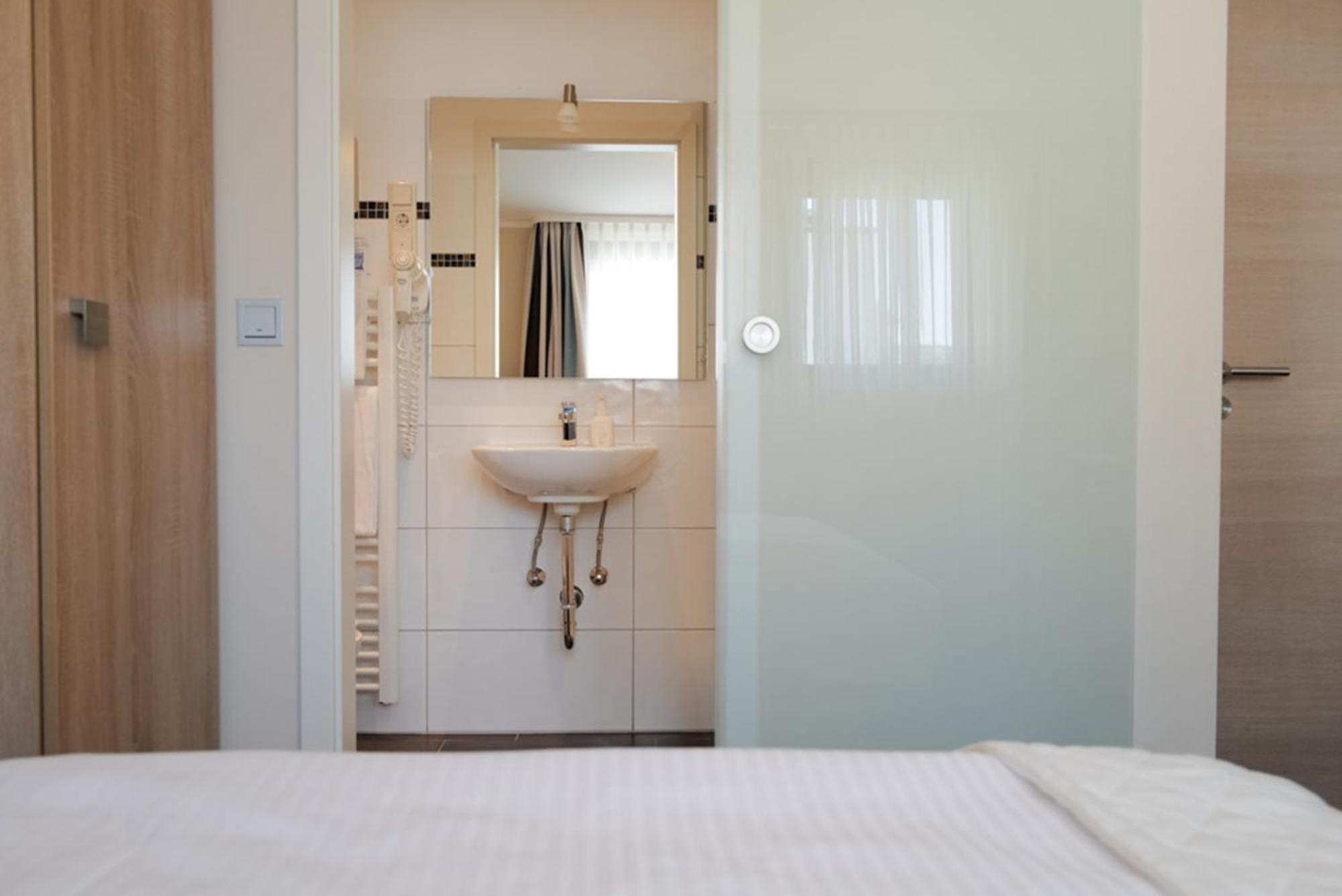 רודסהיים אם ריין Hotel Trapp חדר תמונה